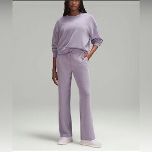 NWT 2023 Lululemon Softstreme High-Rise Pant *Full Length
Purple Ash Size 12